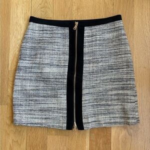 ANN TAYLOR Tweed Skirt size 4 petite